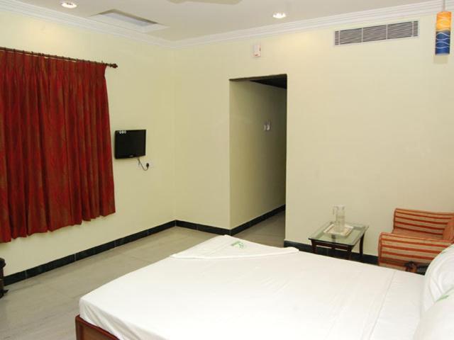 Shri Perumal Inn Pondicherry Habitación foto